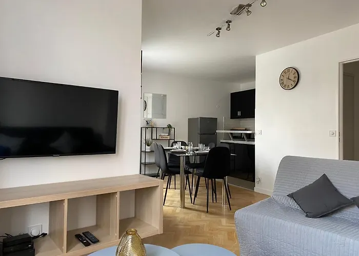 Appartement Familial, A Chessy, La Ville De Disneyland Paris